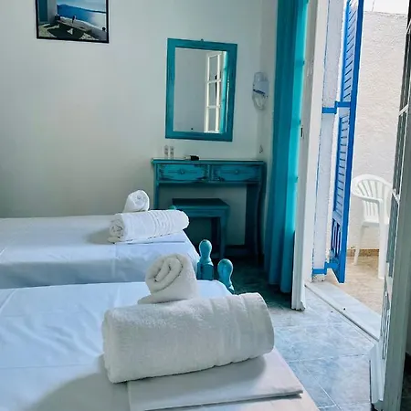 Anna Maria Santorini 2*