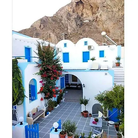 Anna Maria Santorini 2* Perissa (Santorini)