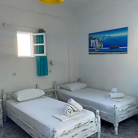 Hotel Anna Maria Santorini 2*