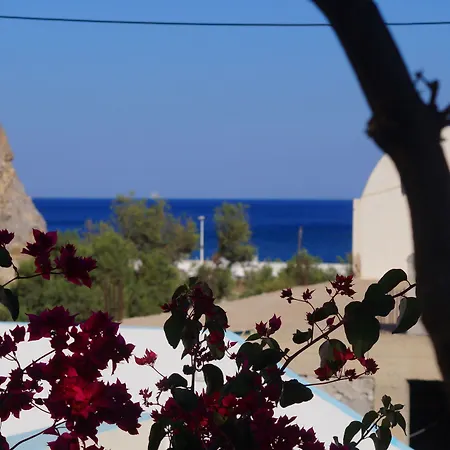 Hotel Anna Maria Santorini 2*