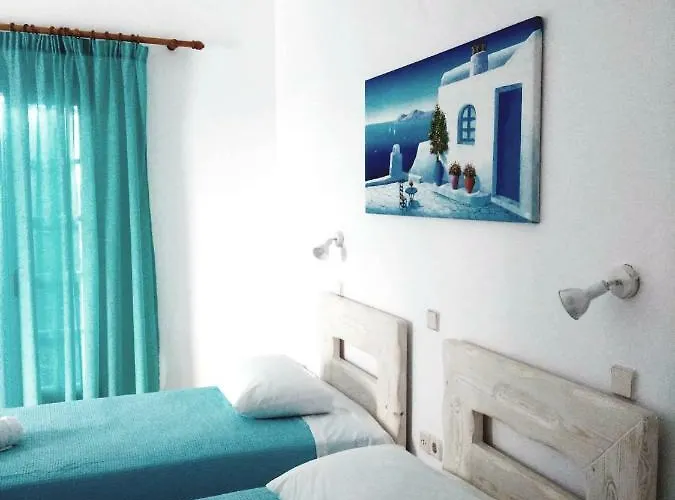 Anna Maria Santorini 佩里萨