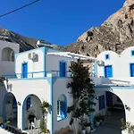Anna Maria Santorini Hotel