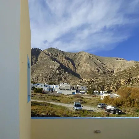 Anna Maria Santorini 2*