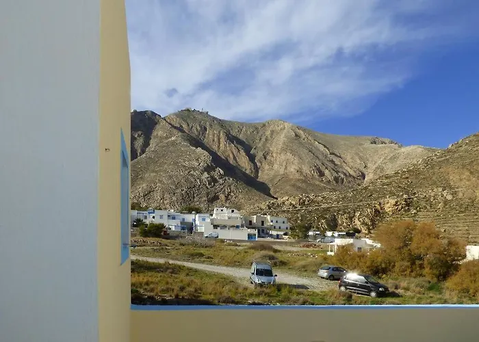 Anna Maria Santorini 2*